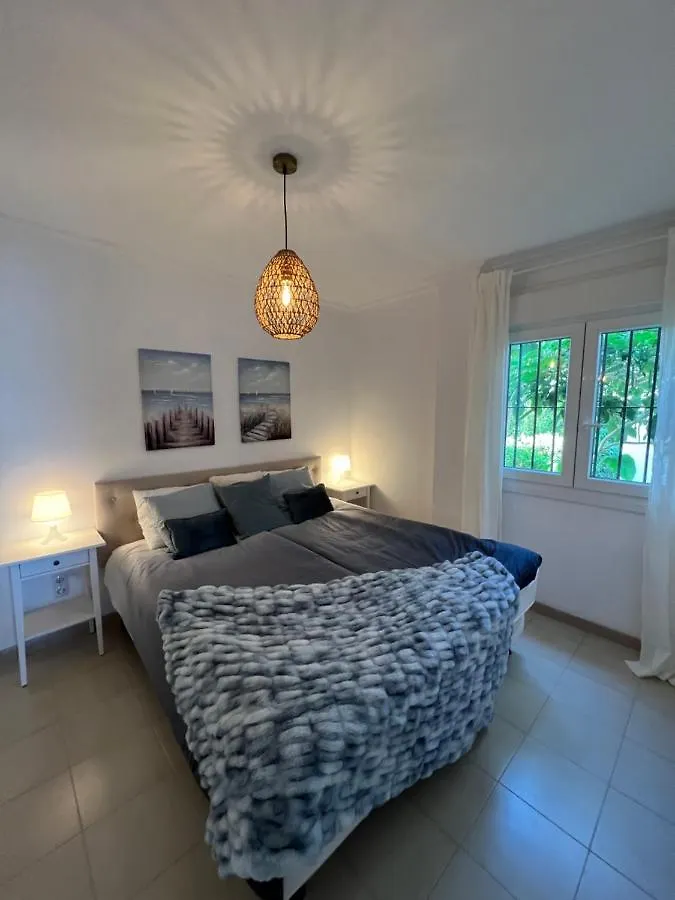 Playa Cristo Amazing Beach Terrace Appartment Estepona Apartment